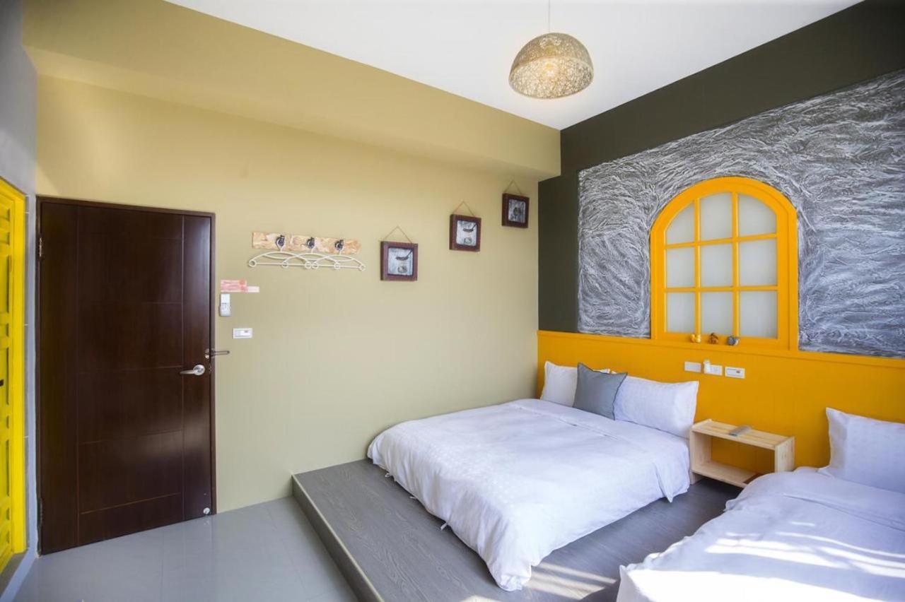 東立方旅宿-East Cube B&B 東港 エクステリア 写真